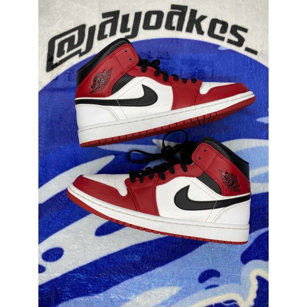 Retro Jordan 1 Mid Chicago white heel 2020 554724-173 size 10.5